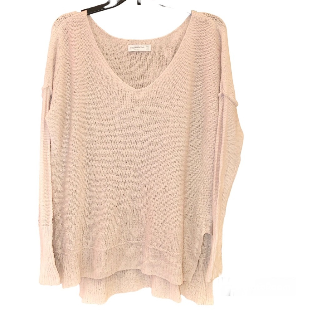 Abercrombie & Fitch V neck Light Knit Sweater Light Pink Cream M/L - Picture 1 of 7